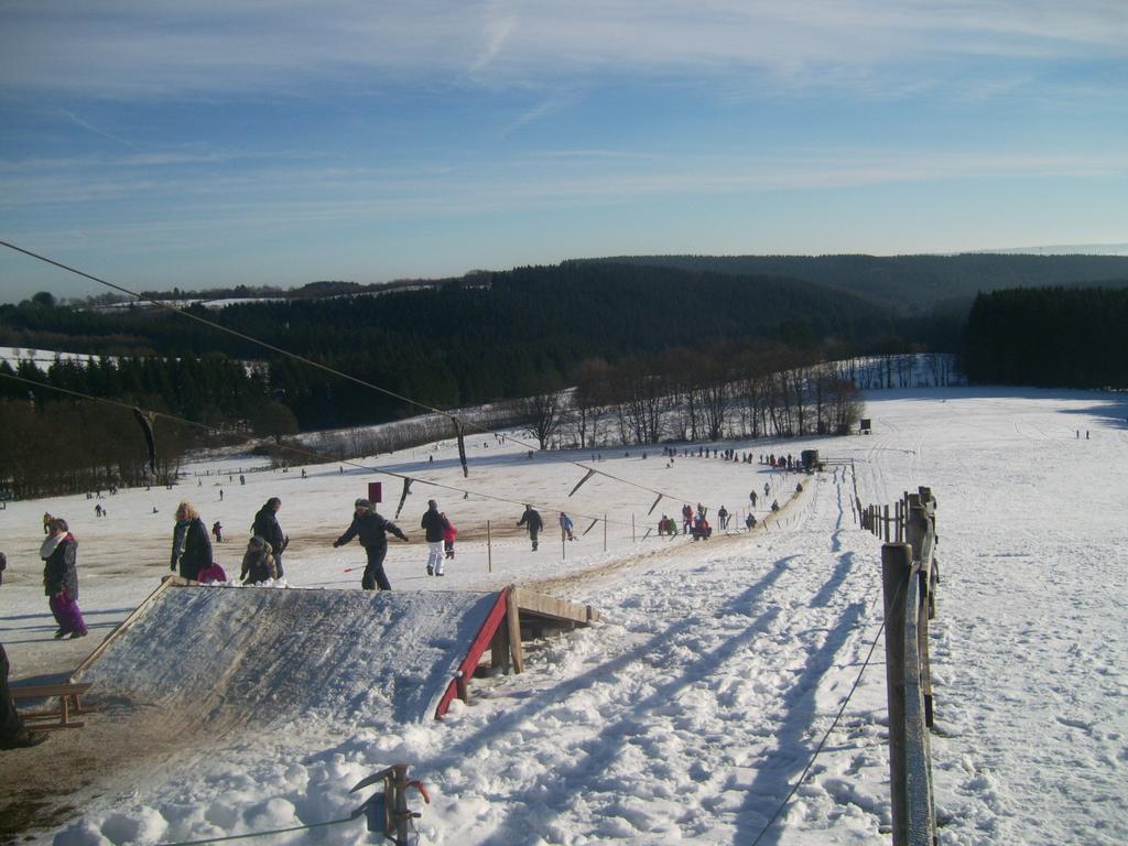 Farm Stay Heidehof Hellenthal Exteriör bild