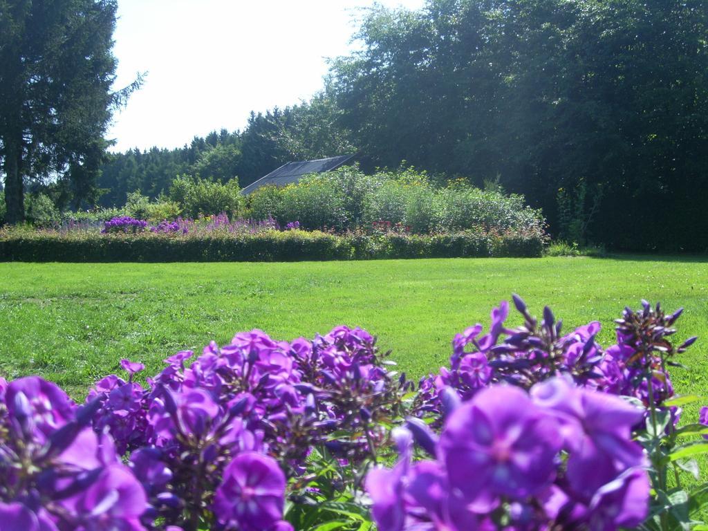 Farm Stay Heidehof Hellenthal Exteriör bild